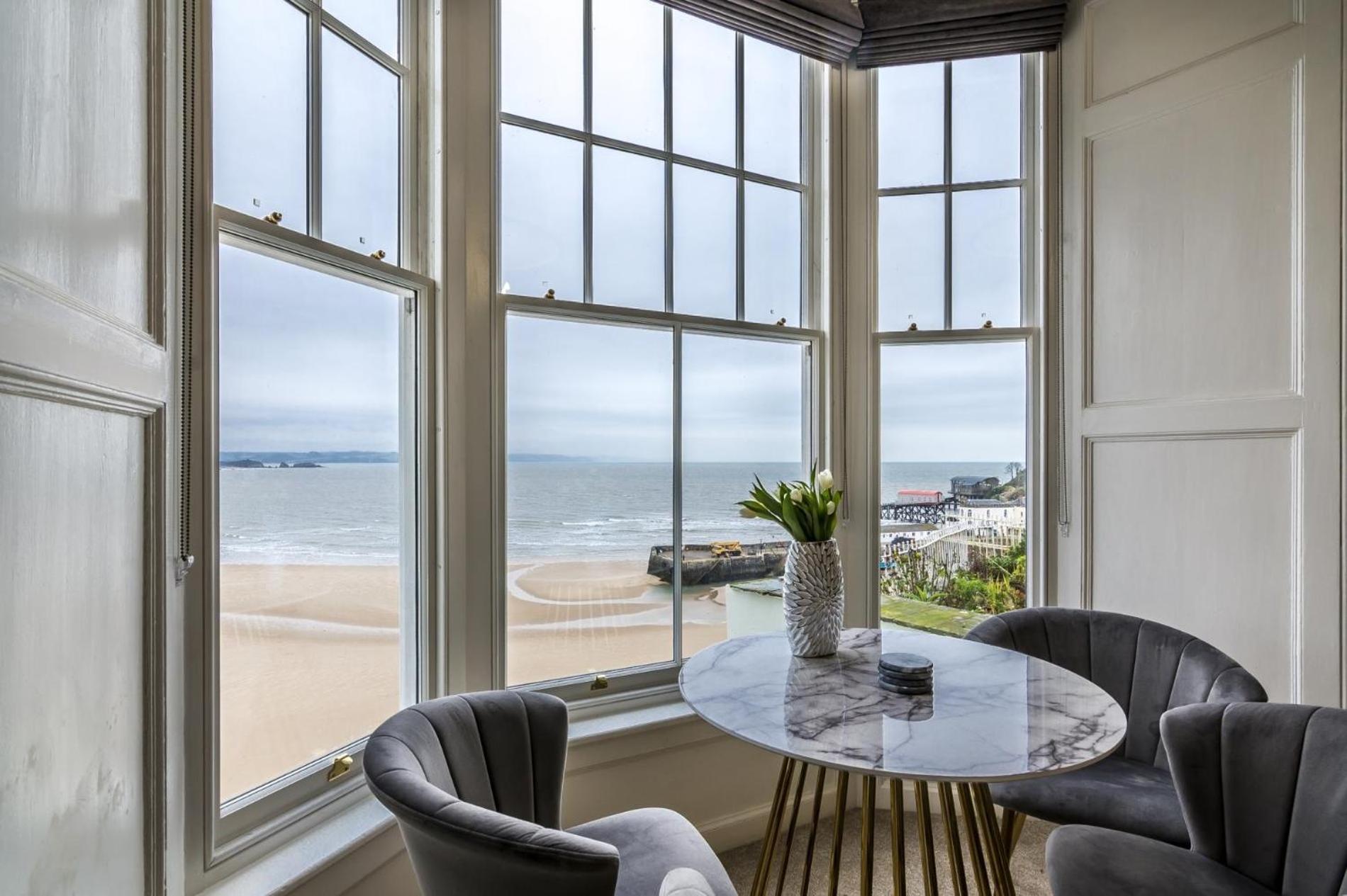 Pieces Of Eight - 2 Bedroom Apartment - Tenby - Bagian luar foto