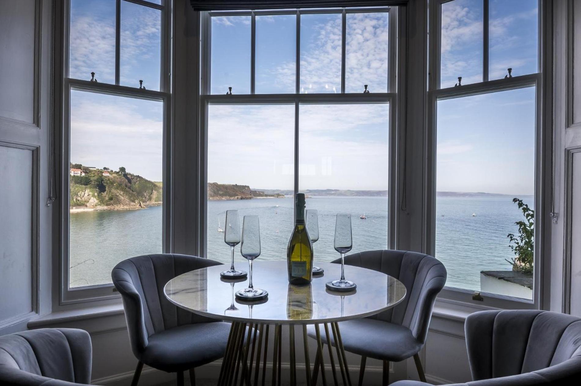 Pieces Of Eight - 2 Bedroom Apartment - Tenby - Bagian luar foto