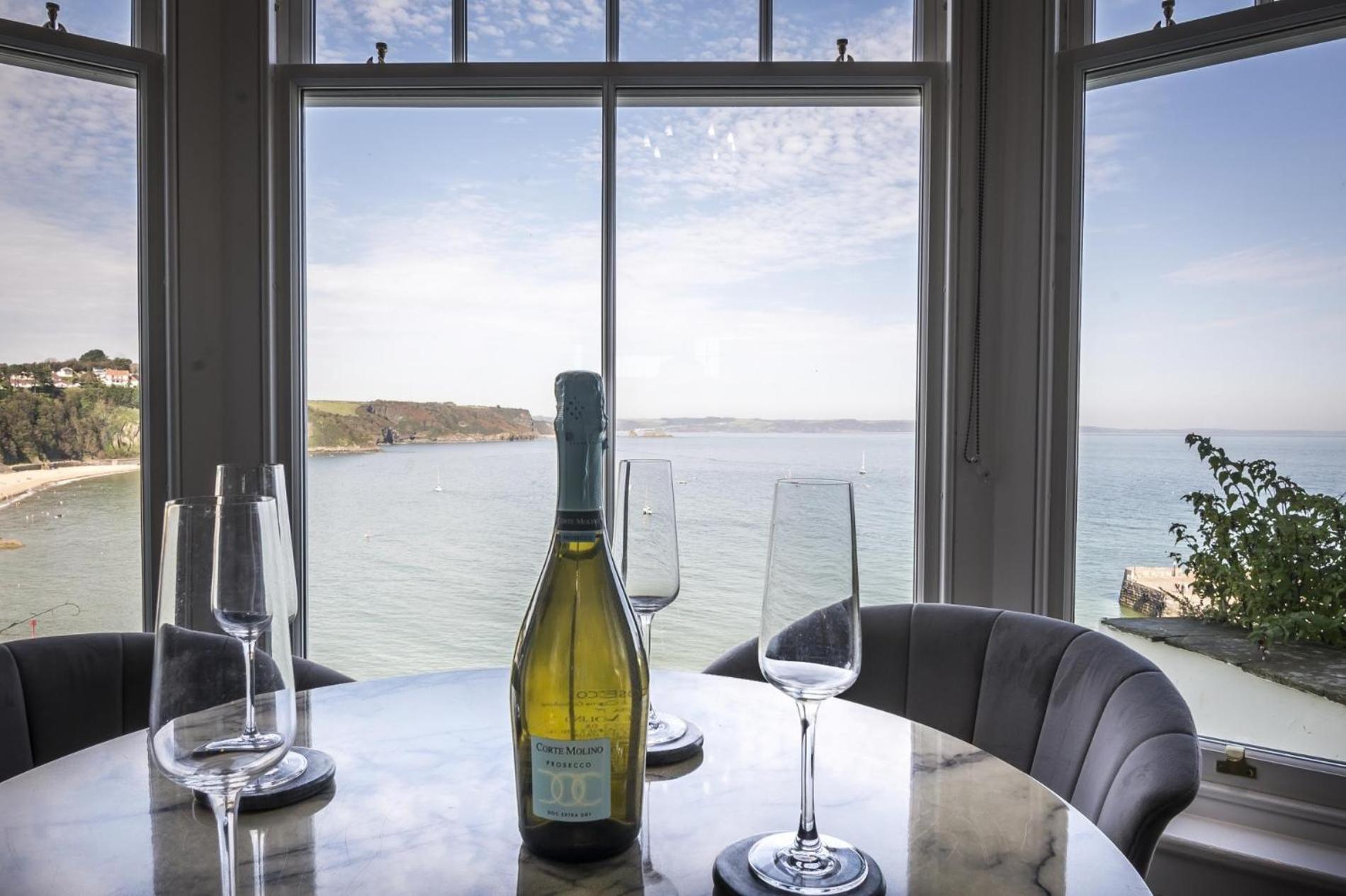Pieces Of Eight - 2 Bedroom Apartment - Tenby - Bagian luar foto