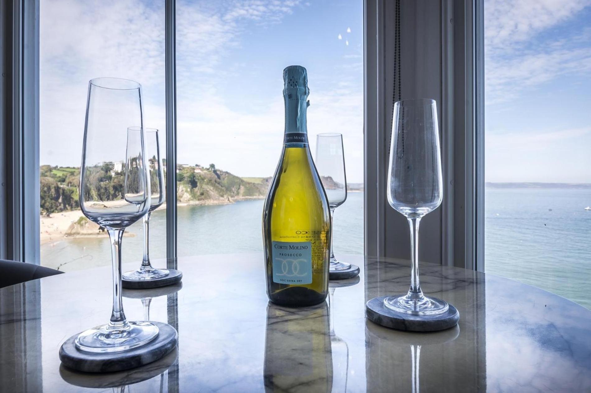 Pieces Of Eight - 2 Bedroom Apartment - Tenby - Bagian luar foto