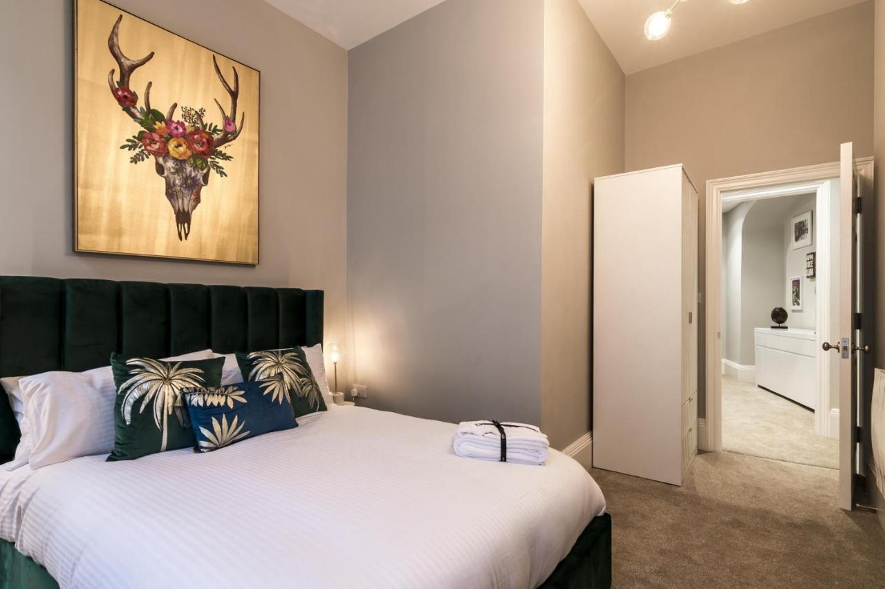 Pieces Of Eight - 2 Bedroom Apartment - Tenby - Bagian luar foto